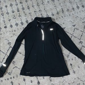 Nike dri-fit long sleeve quarter zip